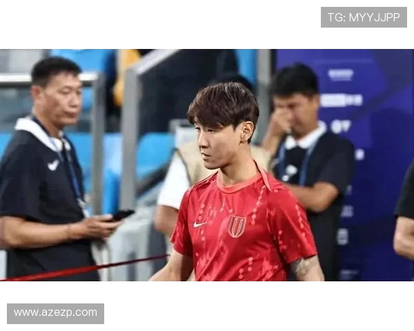 蓉城球迷愤怒发声声援韦世豪 呼吁俱乐部强硬回击维护尊严