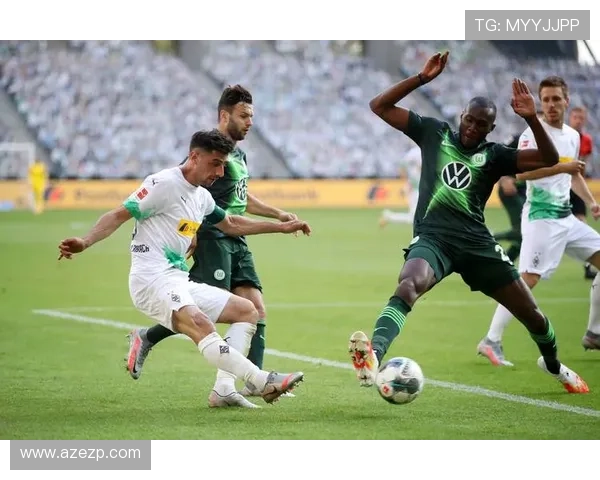 法甲赛事精彩上演 马赛火力全开大胜对手继续争冠希望